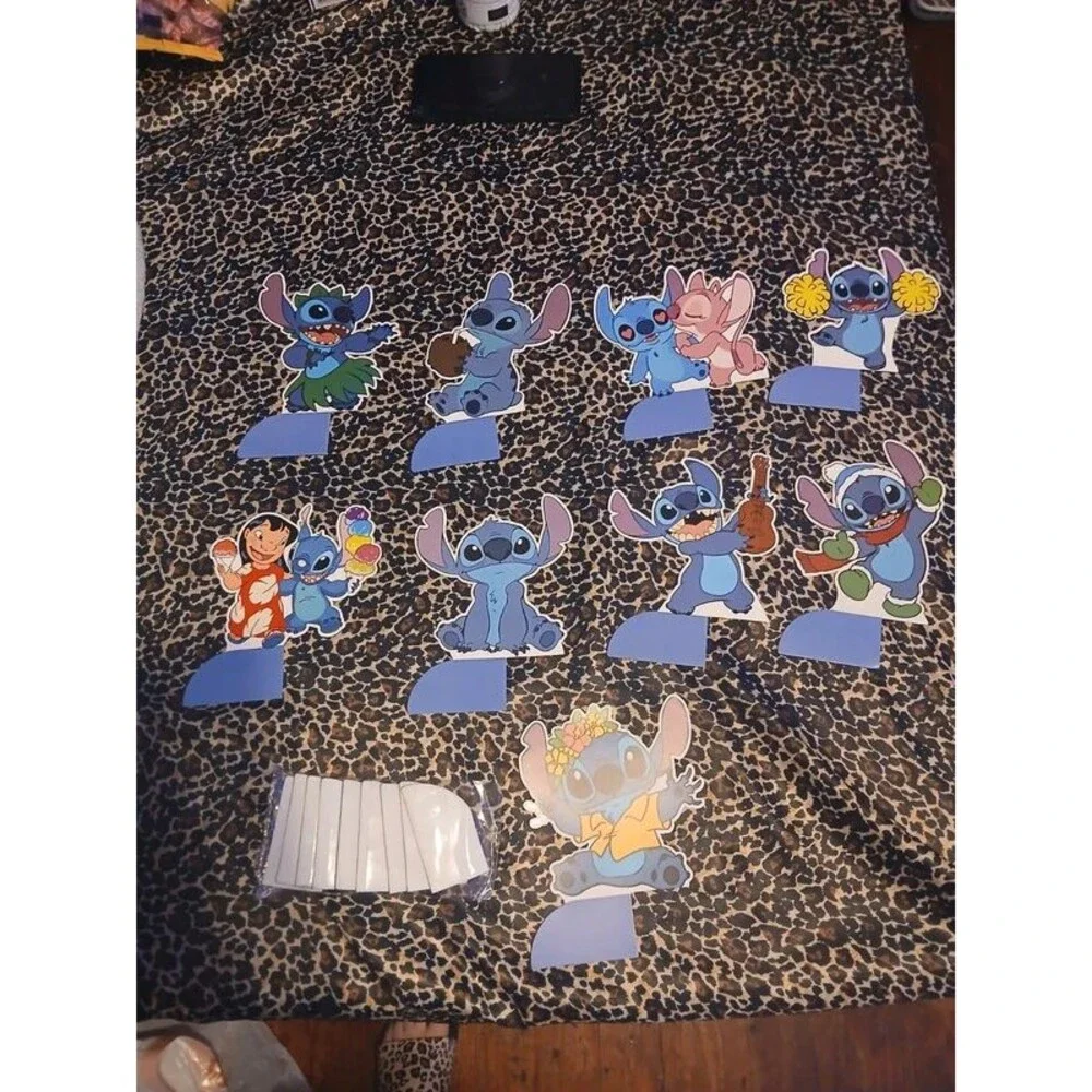 New Lilo & Stitch themed birthday party table centerpieces.